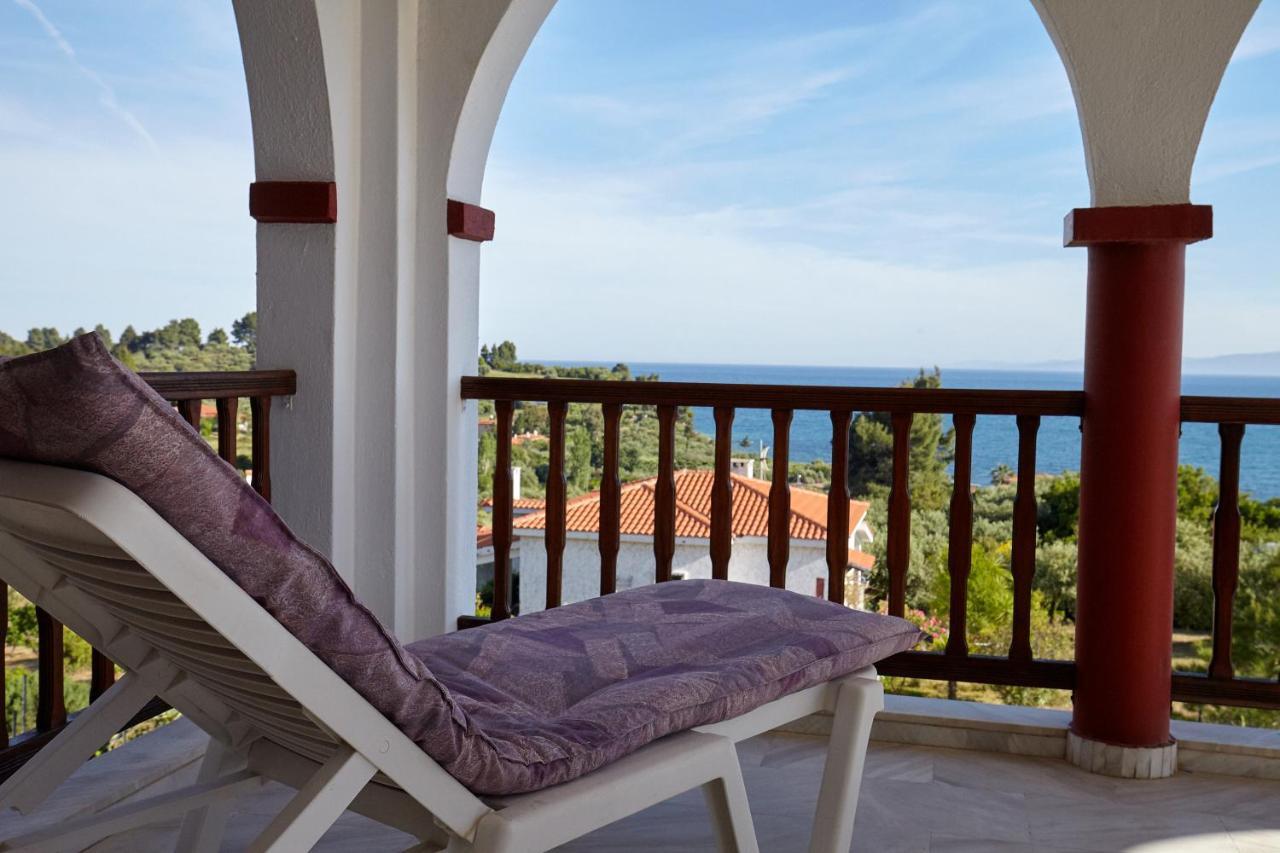 Villa Maria By Rentalspro Services - Ouranoupoli Halkidiki Exterior photo